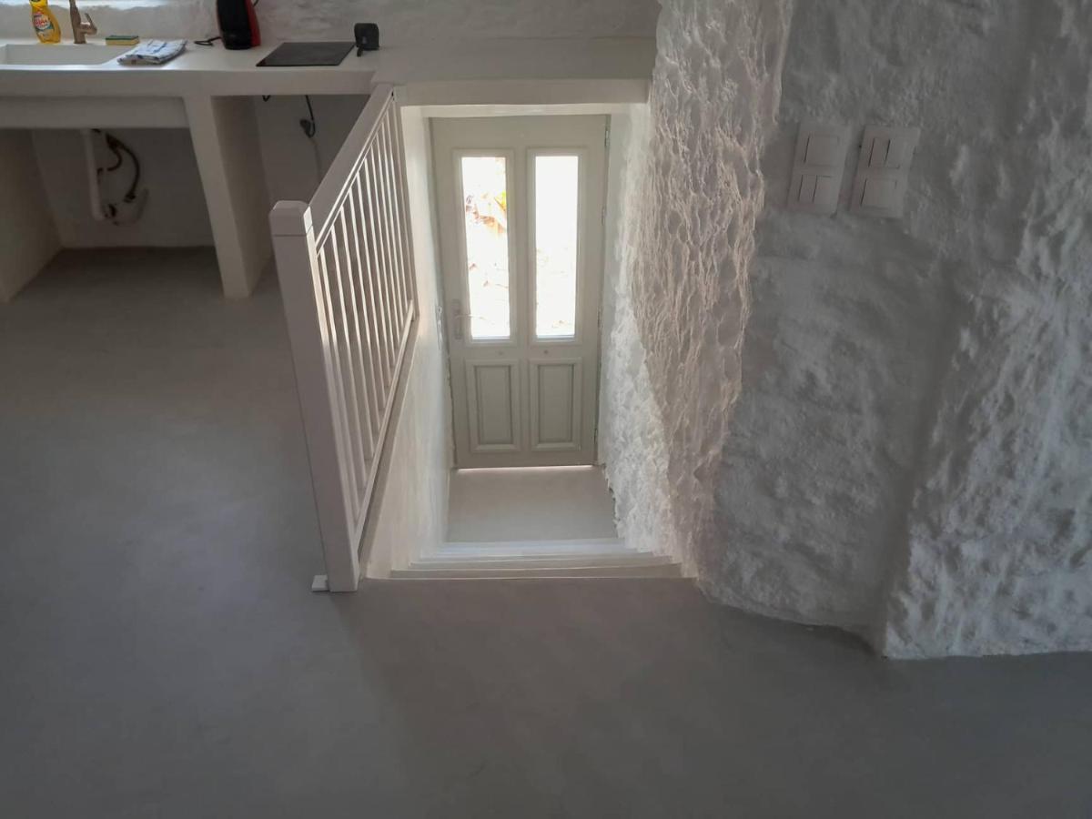 Oniropagida Nisyros Apartments #2 Nikia View 외부 사진