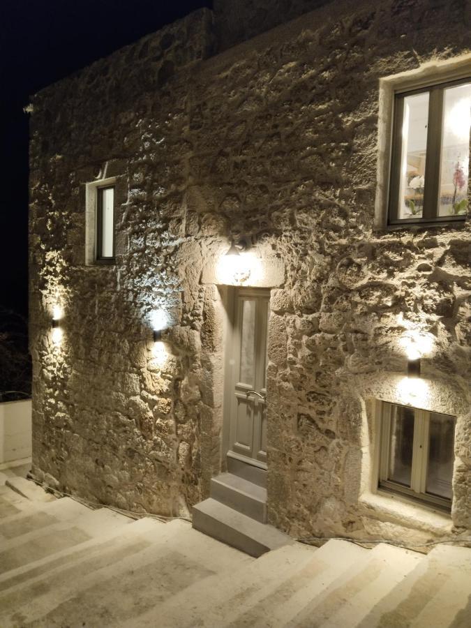 Oniropagida Nisyros Apartments #2 Nikia View 외부 사진